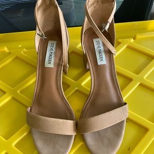COPY - Beige suede heels (7)